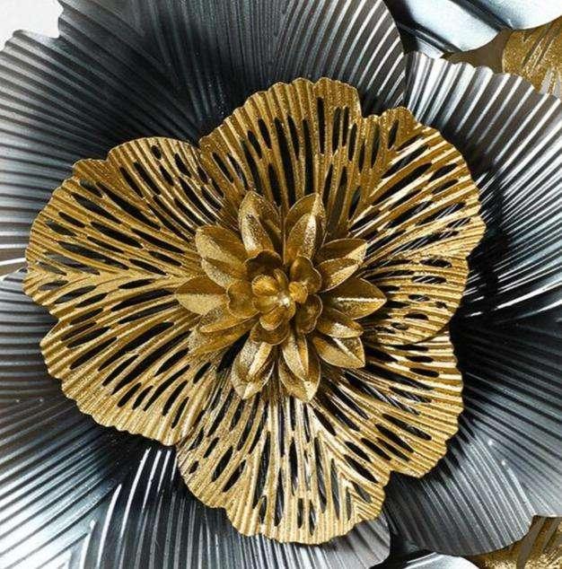 Goldora Leaf Harmony