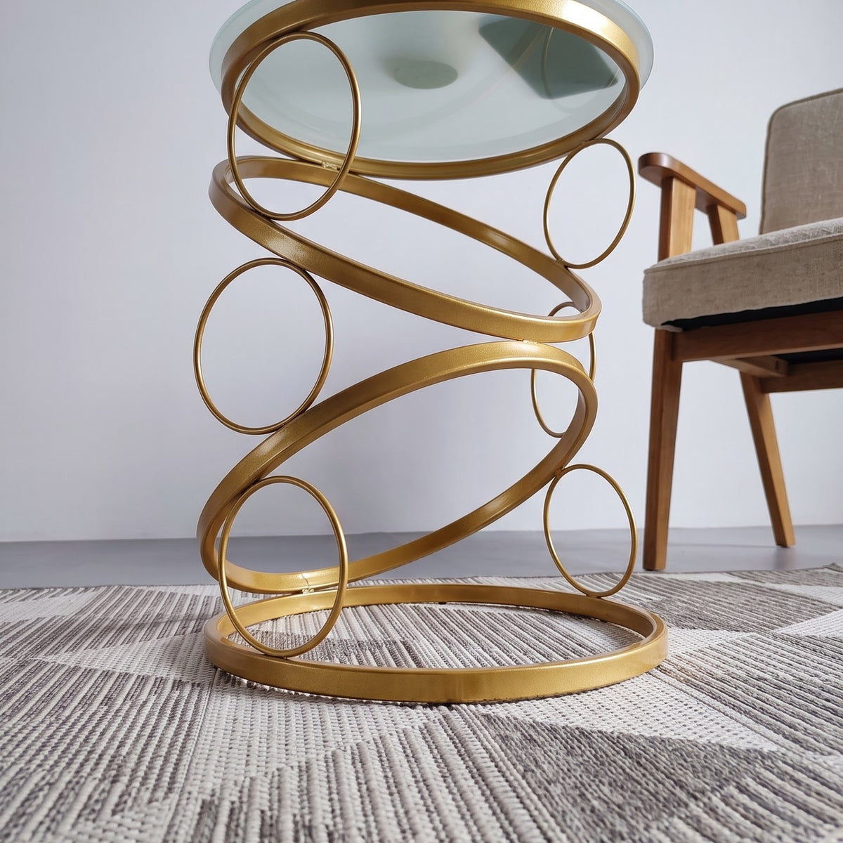Luxury Golden Spiral Side Table with Round Glass Top – Modern Sculptural Accent Table