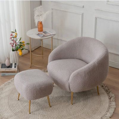 BEDROOM CHAIR WITH FOOT REST FOR COMFORTABLE SEATING
