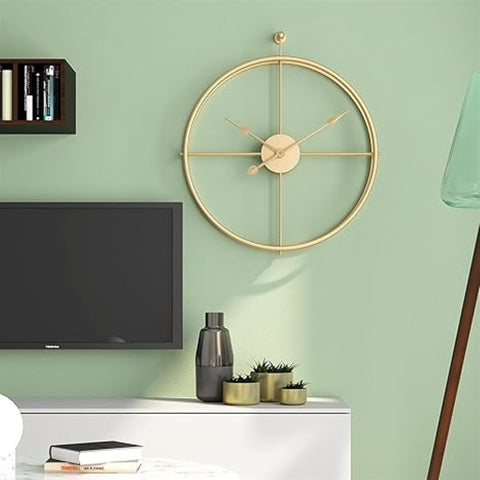 Golden classic and simple wall clock