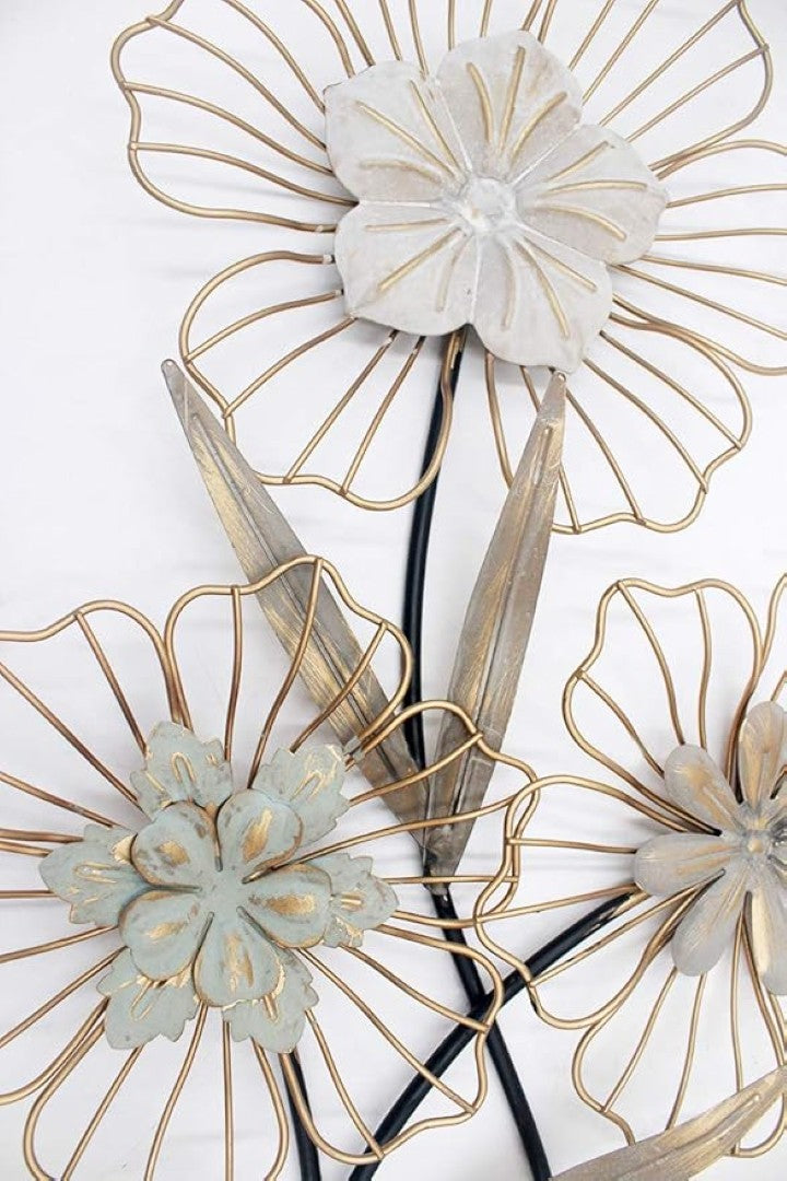 Metal Floral Wire Frame Wall Art – Elegant Flower Design